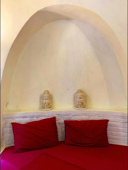 Kingdome - 2 Bedrooms * Teluknarat